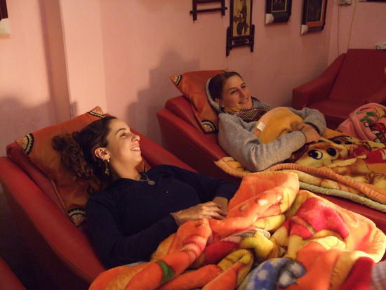 Oh Gott!!! Endlich mal warm!!!
...beim massieren...