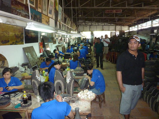 Beispielhafter, gelebter Kommunismus...uns war´s etwas zu dick aufgetragen...