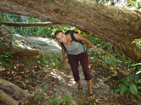 Suzanne (das schweizer Maedchen das ich vor dem Cafe angequatscht hatte)