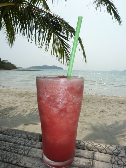 Ja gell Teresele, that's Thailand 
Watermelonshake