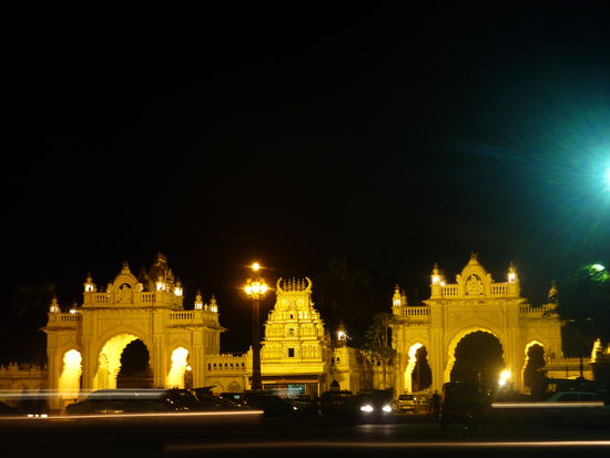 Nachts sieht's oft so schoen aus! 