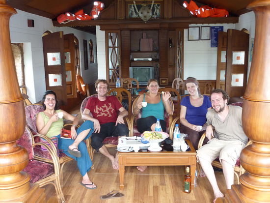 Teatime, 
Arantxa, Juerg Liz und Diarmit aus Irland