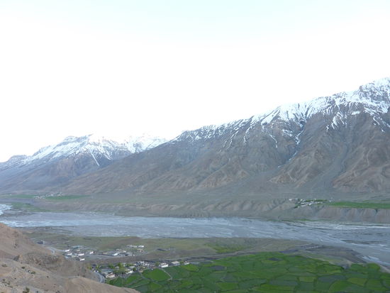 Es wird abend im Kloster.