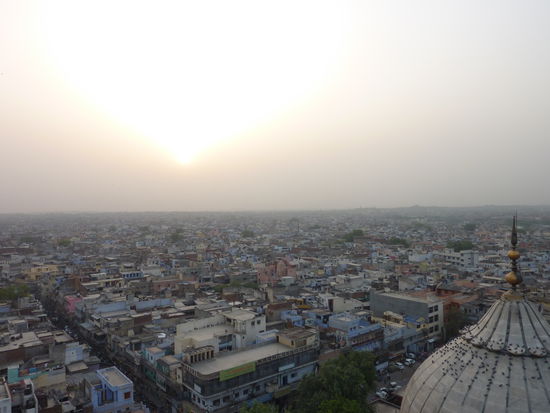 Fuer den Blick hat es sich schon gelohnt da hoch zu steigen und ich war echt froh es geschafft zu haben!