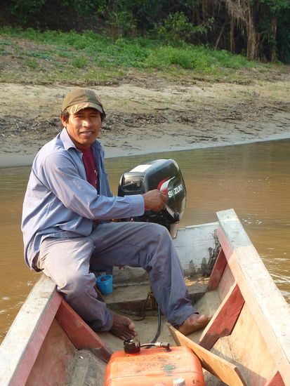 Ismail
So ein netter Kerl! Er hat uns so viel erzahelt ueber sein Volk, die Tacana, die hier in den Waeldern leben, deren Kultur und Naturreligion, wie sie inder neuen Welt zurecht kommen, die Geschichte Boliviens und wie die Indigenas behandelt wurden/werden.