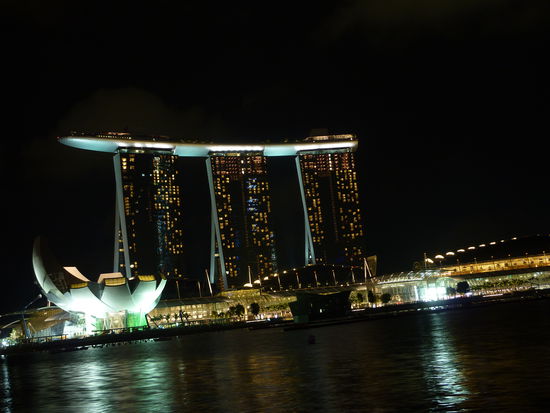 ...auch Skycity, das neue Casino ist nun fertig!