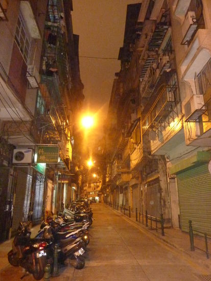 Noch einmal: einmal umgedreht: man weiss wieder wo man ist!