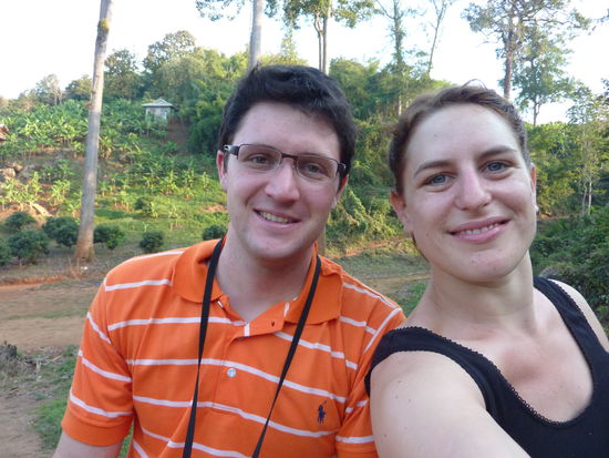 Das todesmutige Foto auf dem Elefantenruecken! Dafuer musste ich naemlich mit einer Hand loslassen! 