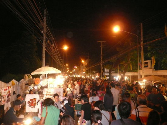 Eine der Strassen auf denen der Markt ist...