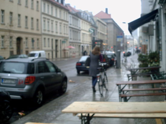 Berlin-Mitte im Dezember 2009 . Kurz vor dem kapitalen Kälteeinbruch, da kam so richtig Fernweh auf