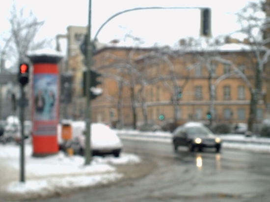 Nass-kalte Füße und sowas wie Fluchtgedanken im Kopf,
jedoch ein Flugticket unterm Kopfkissen,
und das ist einfach schöööööönn.