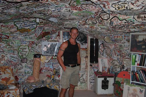 Bei Crokodile Harry....gut, dass die Wohnung nicht größer war, sonst wären es wohl 3000 Frauen geworden