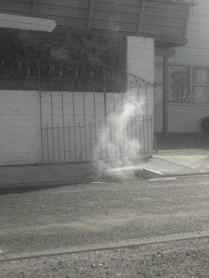 das unheimlich rauchende Loch