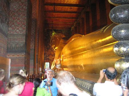 Reclining Buddha - oder wie unser Guide sagte Relaxing Buddha