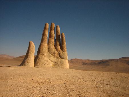 "La mano del desierto"