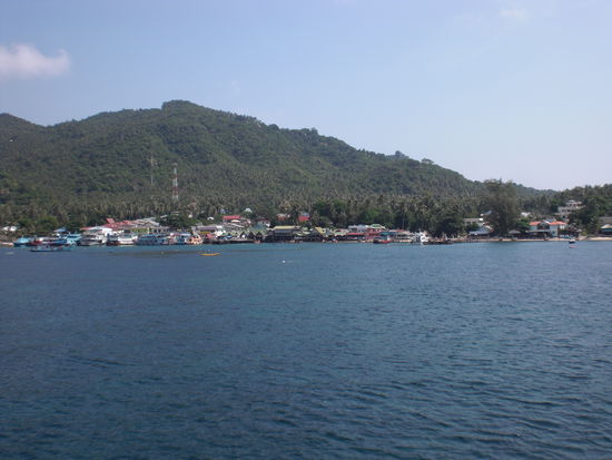 Mae Haad, diverse Tauchschulen