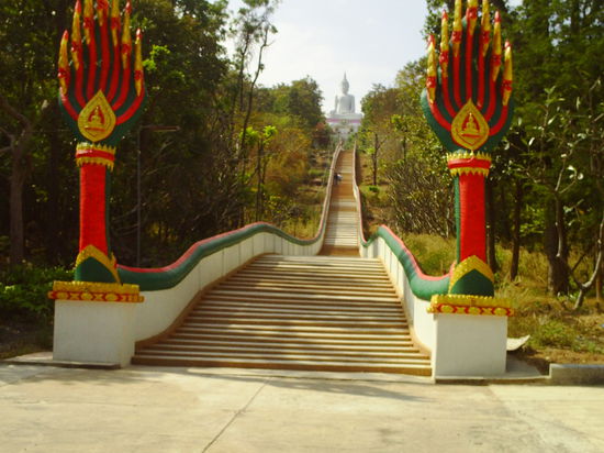 Da hoch? Aber nicht für mich. Zum Glück gibt es auch Straßen.