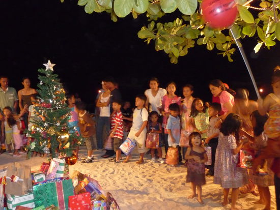 Gespanntes Warten auf's Christkind