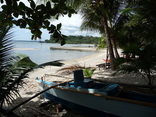 Tambubo Bay