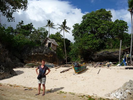 Wir sind patschnaß und freuen uns, von der heißen Sonne wieder getrocknet und aufgewärmt zu werden.