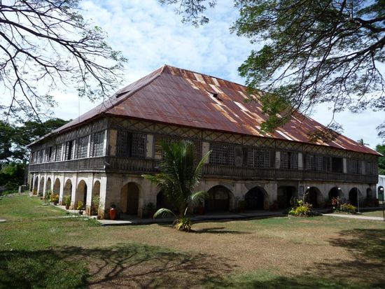 Und das ist das dazu gehörige St. Isidore Labradore Konvent aus dem Jahr 1891 - man sagt es sei das größte und älteste Konvent des Landes