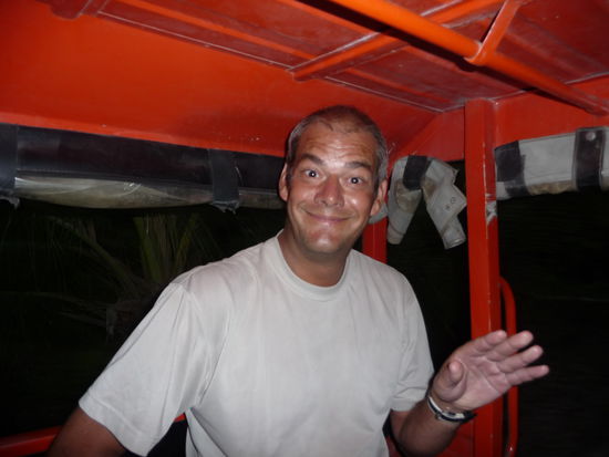 Freundlicher Gruss aus dem ersten Fahrzeug unserer Reise