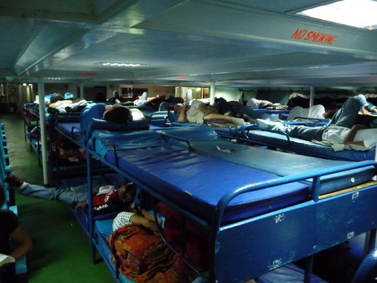 Bettenburg auf der Faehre