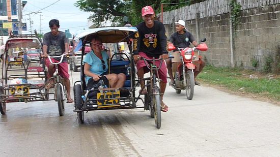 Unsere erste und rasante Fahrt im Tricycle