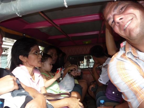 Sardinenbüchse auf vier Rädern und längst noch nicht voll 