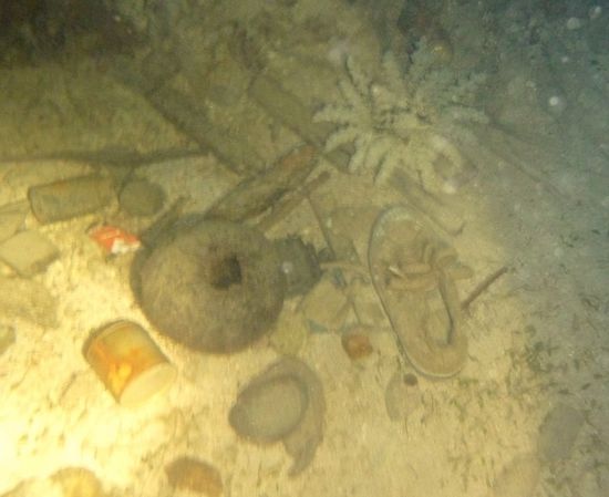 Der Einstieg am Pier ist nicht gerade einladend...