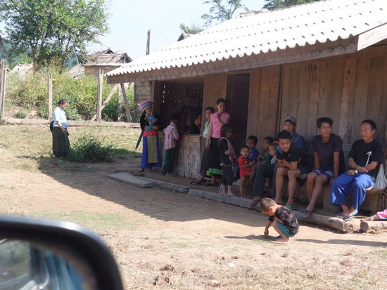 Man hatte den Eindruck das Leben läuft hier doch ganz anders.
Die Menschen machten einen ausgeglichenen und glücklich eindruck. Der Tageshöhepunkt ist wenn die Wandergruppen getauscht werden.