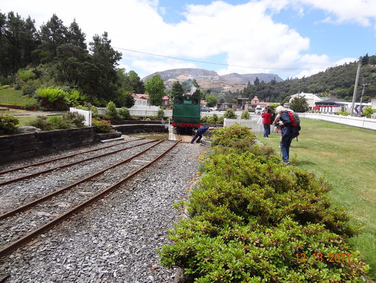 [verweis=Hier wird die Lok gedreht]Dein Linktext hier...[/verweis]