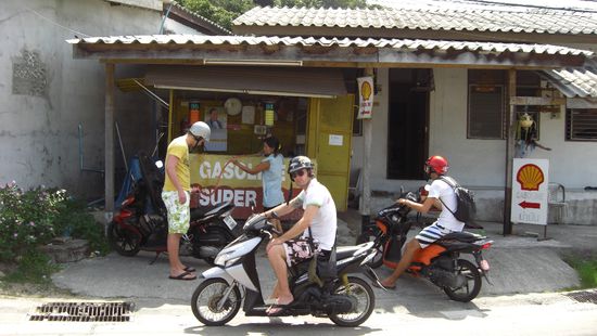 Schelltanke auf Phuket - hier bekommt man keine Tiefkühlpizza