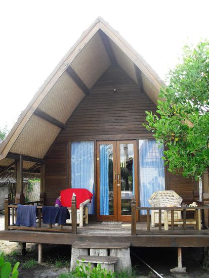 Unser Bungalow.. Kosten pro Nacht / 5,- Euro pro Person..