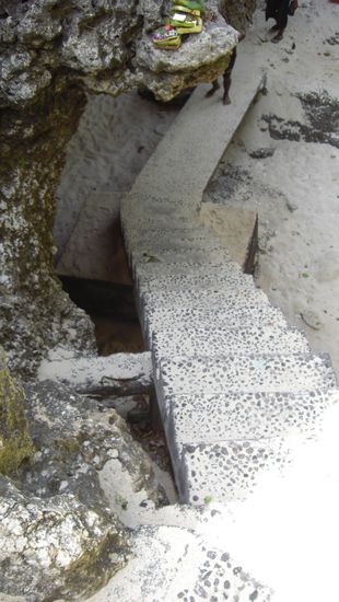 Die Treppen zum Strand