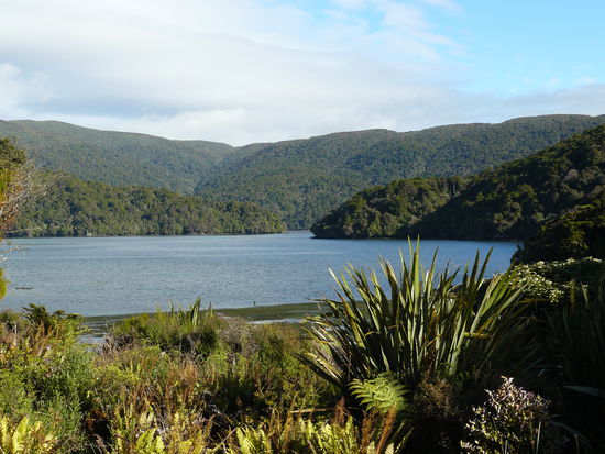 blick von der huette zur bucht