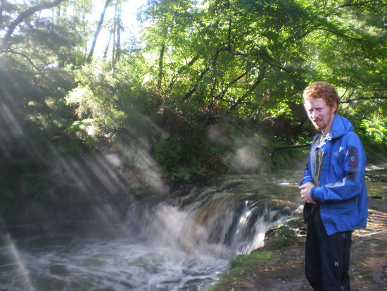 Kerosine Creek... ja da drinnen waren wir baden! Ein heisser Strom (wie Badewanne)