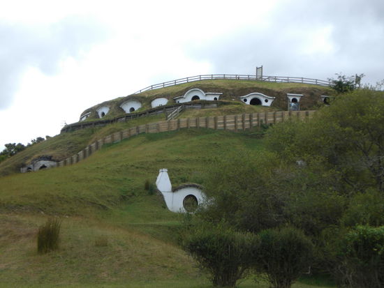 Hobbiton Valley 