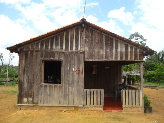 Das Haus der Familie in mitten vom Nichts...