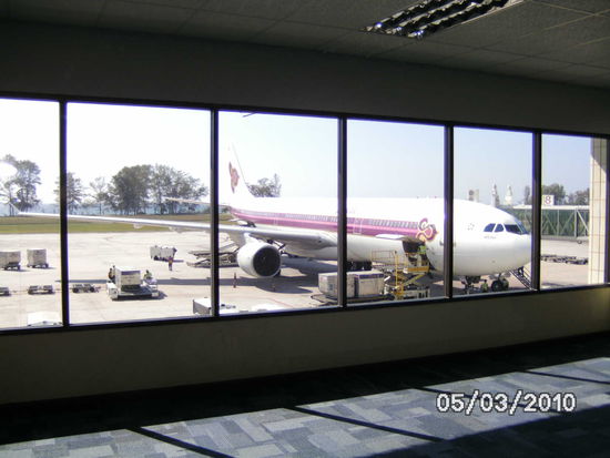 Flughafen Phuket, mit dieser Maschiene sind wir gelandet