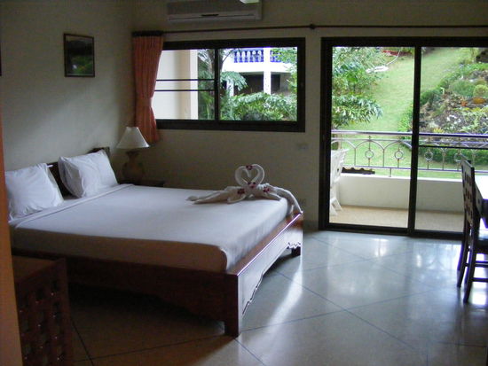 mein Zimmer. Und das auf dem Bett sind die Handtücher....