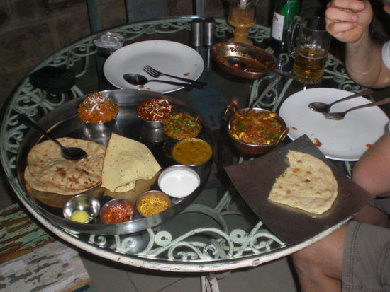 und das ist unser vegetarisches Abendessen...und ohne Alkohol