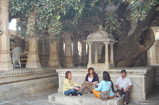 einmal Y.M.C.A. bitte