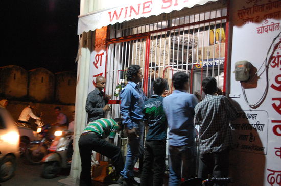 der Shop mit dem meisten Betrieb... der Alkohol-Shop