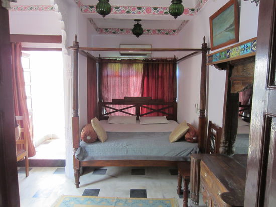 Schönes ZImmer mit romantischem Ausblick über den See, es fehlten nur..........