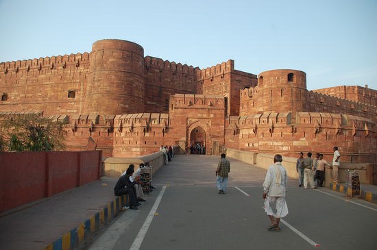 Agra Fort außen