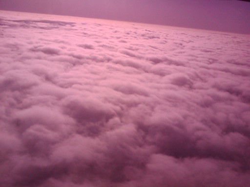 mein 1. Bild über den Wolken =)