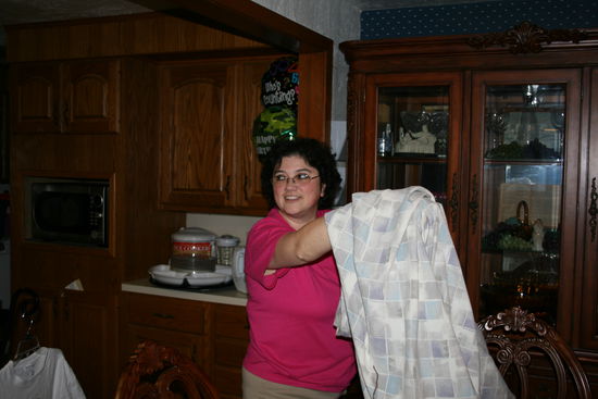 Brenda bei der Hausarbeit...