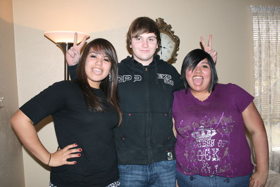 Melanie (Shawna's Cousine), ich und noch jemand von der Familie...