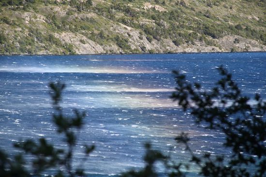 Gischt in Regenbogenfarben